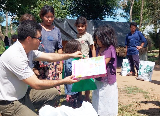 Guardaparques de San Rafael entregaron alimentos y juguetes a una Comunidad indígena