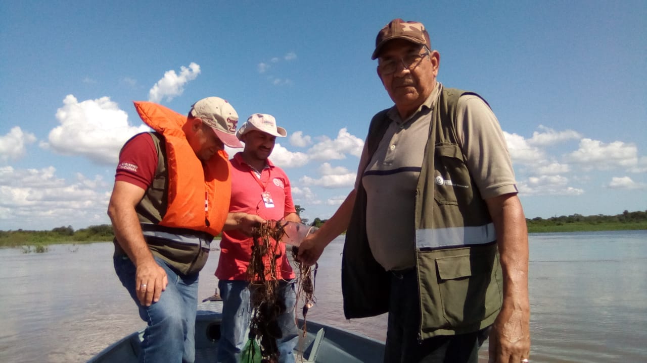 MADES continúa con rigurosos controles en aguas del río Paraguay