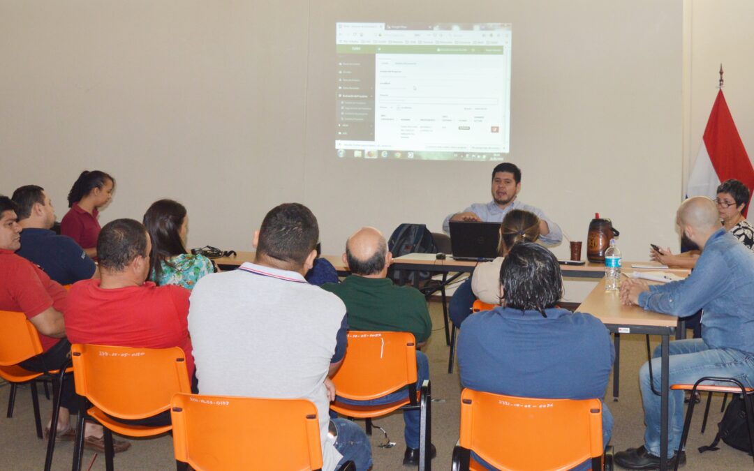 Aclaran dudas de consultores sobre implementación del SIAM