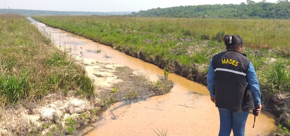 San Pedro: Intervienen trabajos de canalización en zona de humedales