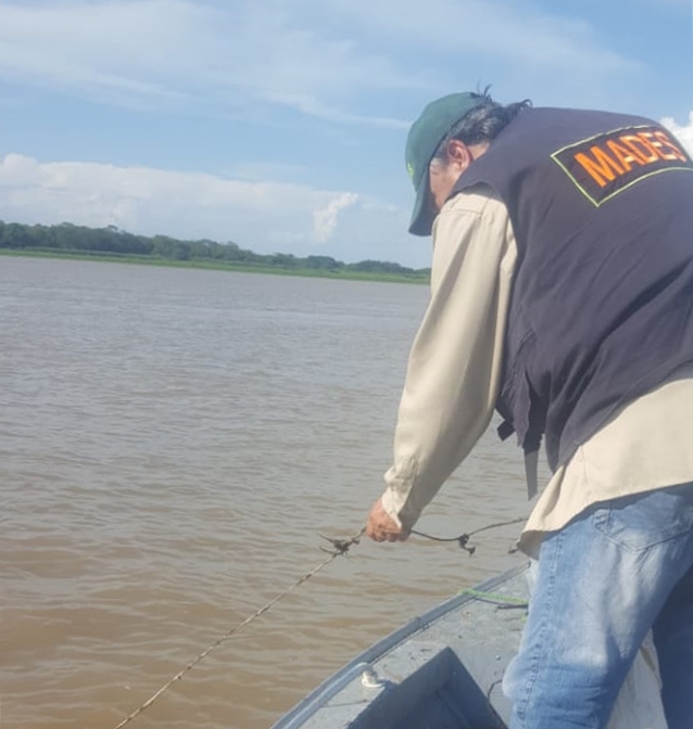 Decomisan importante cantidad de espineles durante operativo en aguas del Río Paraguay