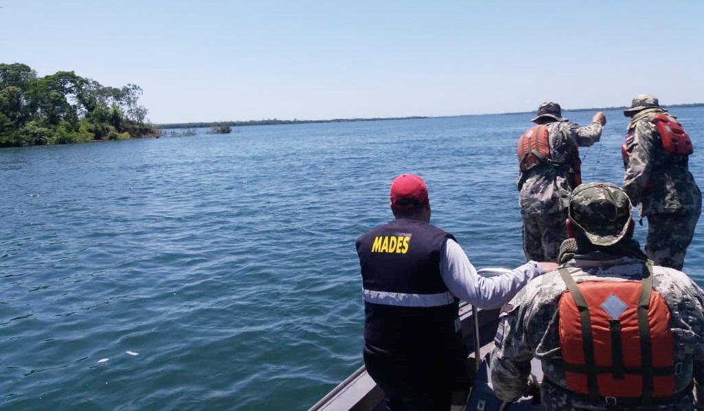 Incautan elementos de pesca prohibidos en operativos de control realizados en Misiones y Ñeembucú