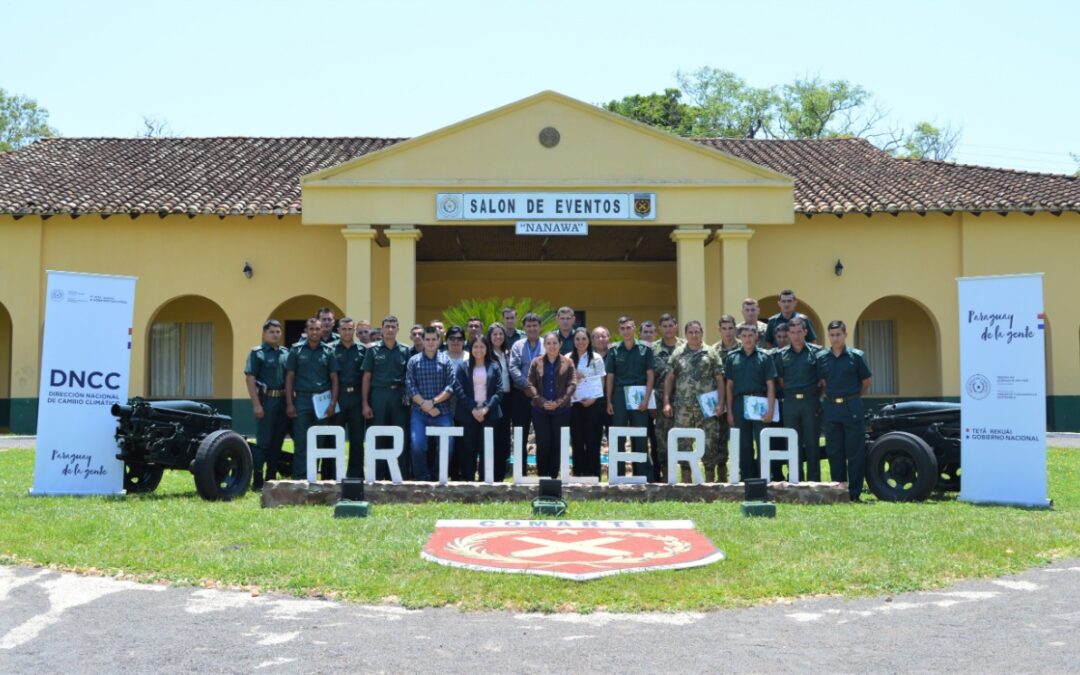 MADES capacitó en cambio climático a agrupación del Comando de Artillería del Ejército de Paraguarí