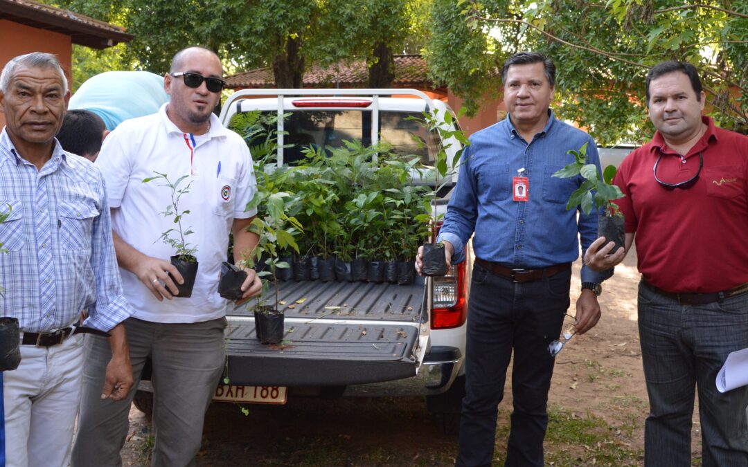 MADES hizo entrega de 500 plantas nativas al INDERT