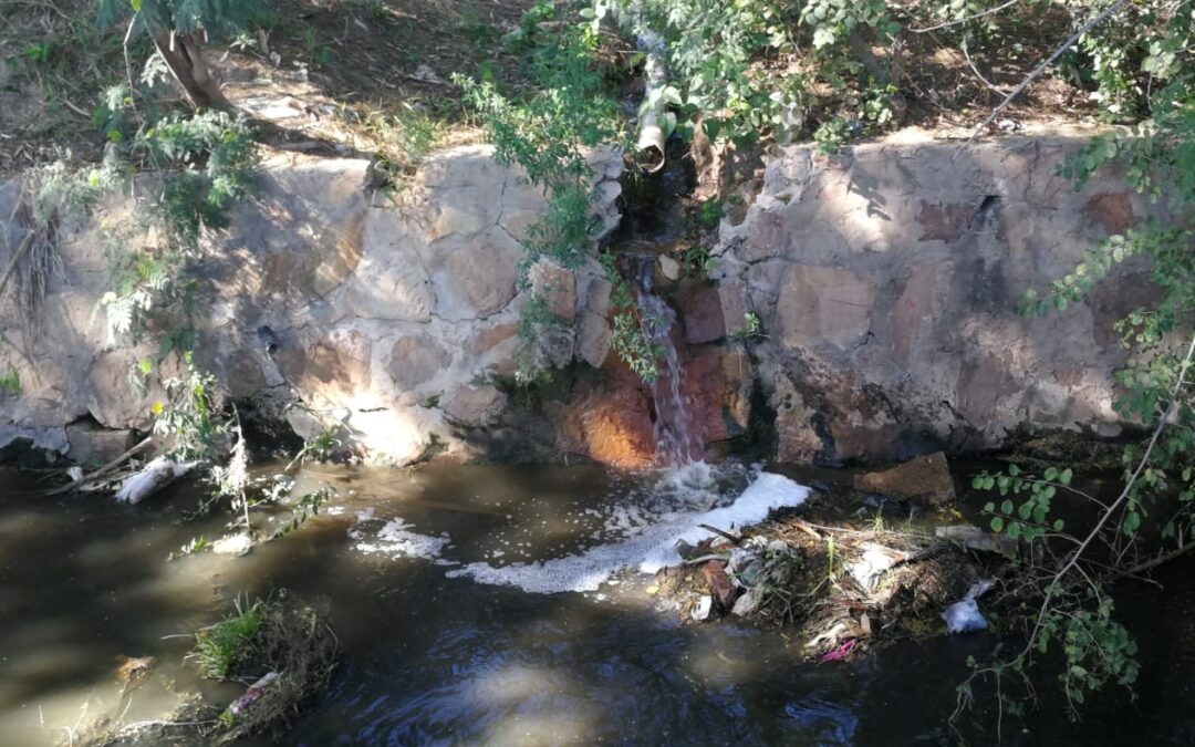 Cañada del Carmen: Moteles fueron intervenidos por verter sus efluentes al cauce