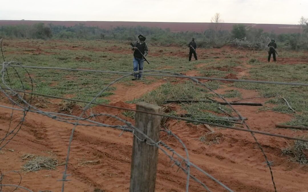 Guardias impidieron con amenazas el ingreso de fiscalizadores para verificar una apertura de camino y canalización