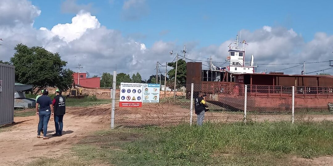 MADES y Municipalidad de Asunción intervienen un Astillero por taponamiento de un caudal ambiental