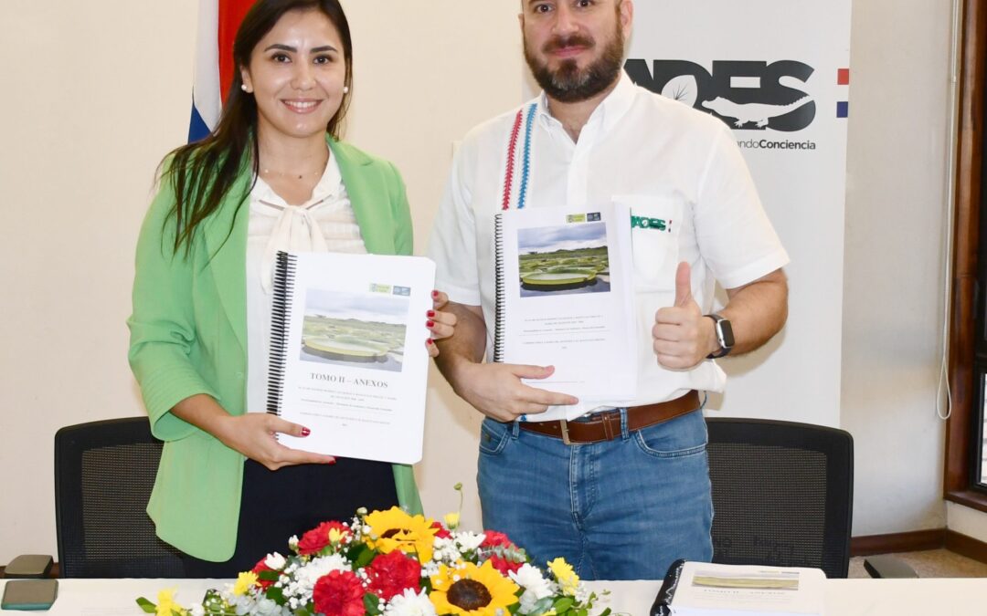 MADES recibió el Plan de Manejo de la Reserva Ecológica Banco San Miguel y Bahía de Asunción