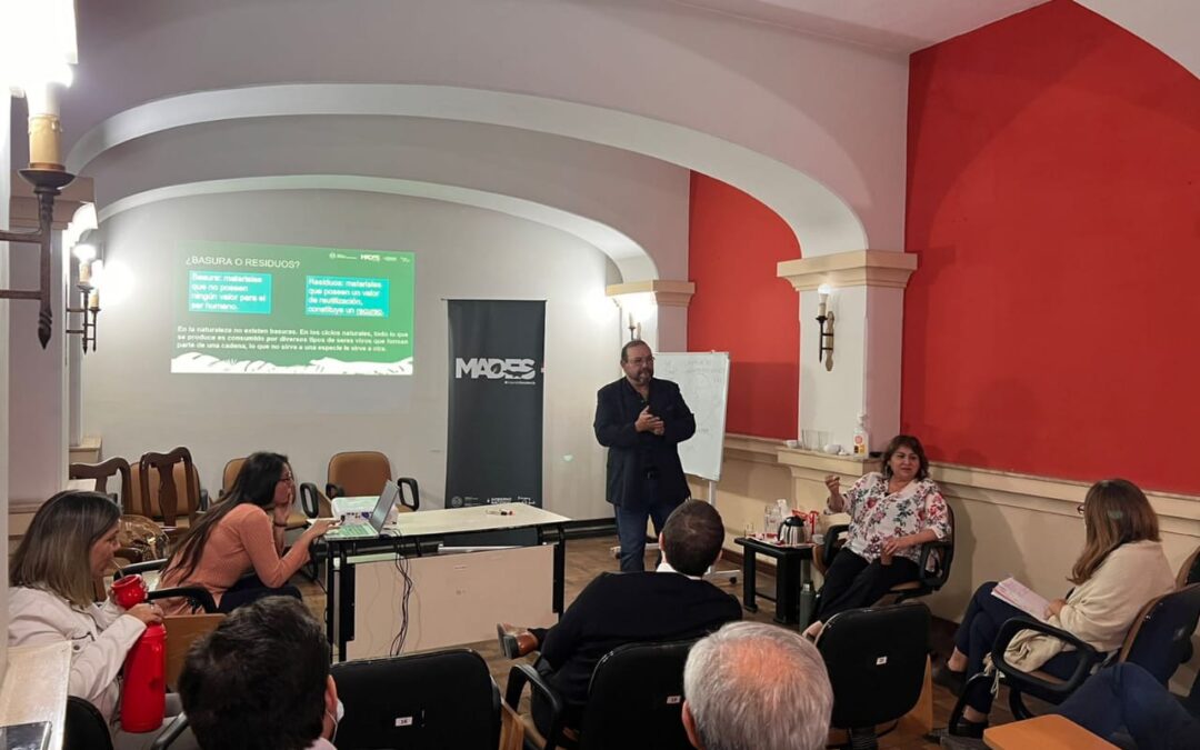 MADES implementa el proyecto REVIVE en la Comisión Nacional de la Competencia