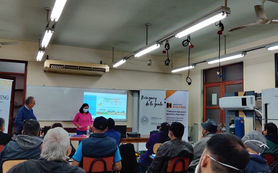 MADES capacita a instructores del sector de la refrigeración para el uso de sustancias inflamables