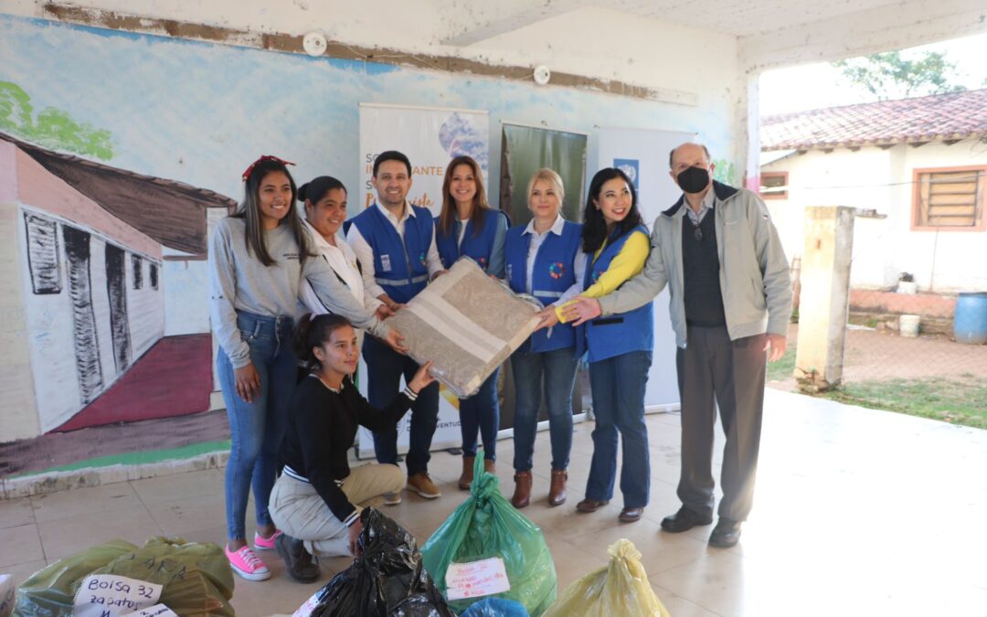 La colecta solidaria “Armario Sostenible” recaudó más de 220 kg de abrigos