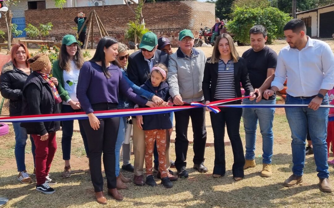 Conocé el primer parque infantil naturalizado de Villa Elisa