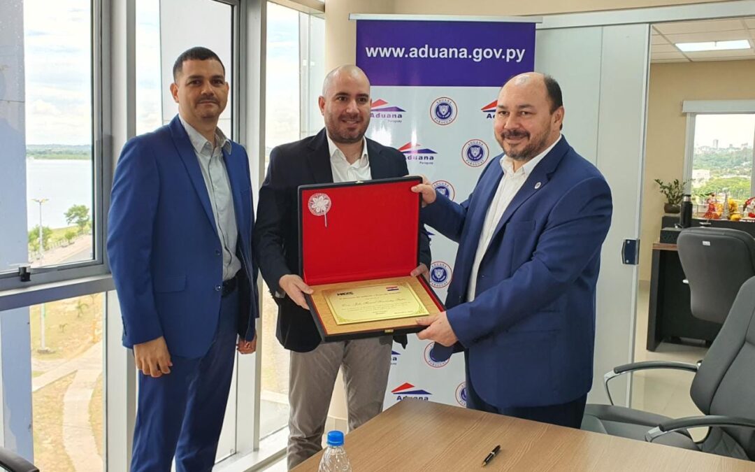 MADES reconoce apoyo de la Dirección Nacional de Aduanas