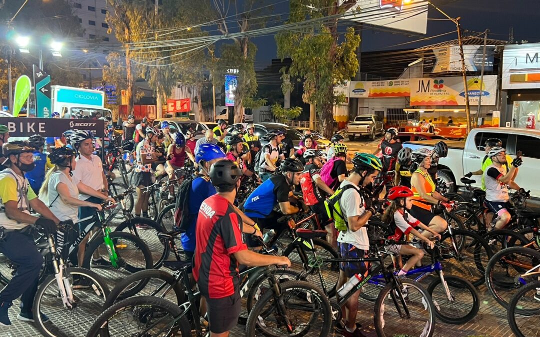 AMABICI de noche, un paseo nocturno por la nueva bicisenda de Asunción