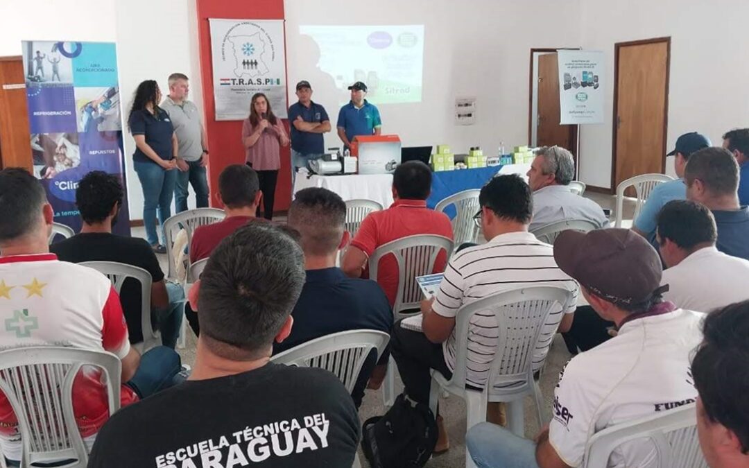 San Pedro: Entregan equipo a la Asociación de Técnicos en Refrigeración