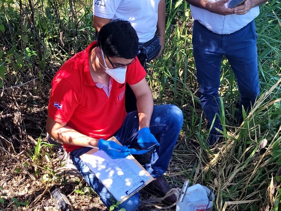 MADES verifica mortandad de peces en Juan de Mena