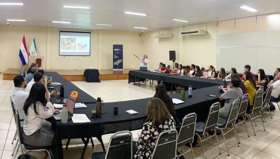 Itapúa: Técnicos del MADES capacitaron sobre construcción de pozos para captación de aguas subterráneas