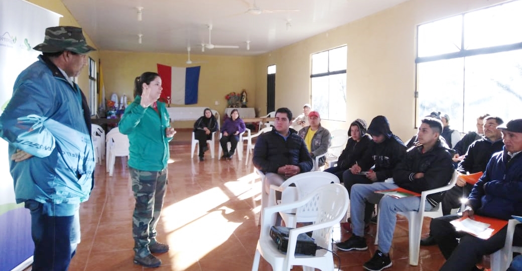 Guardaparques dictan talleres sobre la importancia de Bosques y Legislación Ambiental