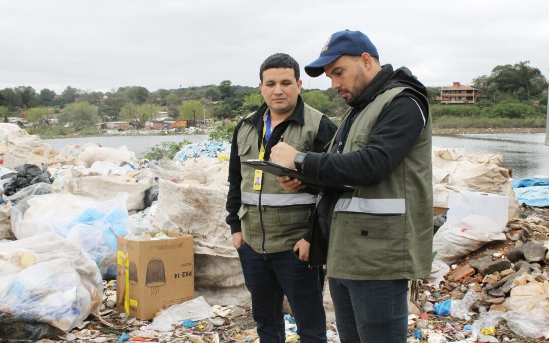 Buscan mejorar la gestión de los residuos en la zona de Cateura
