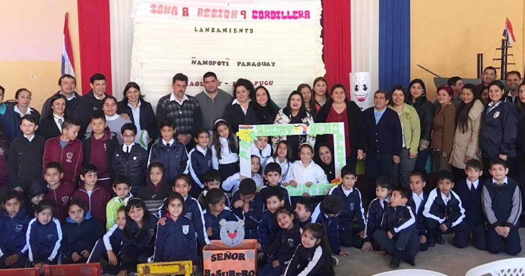 Jóvenes encabezaron jornada de #ÑamopotîParaguay en todo el país