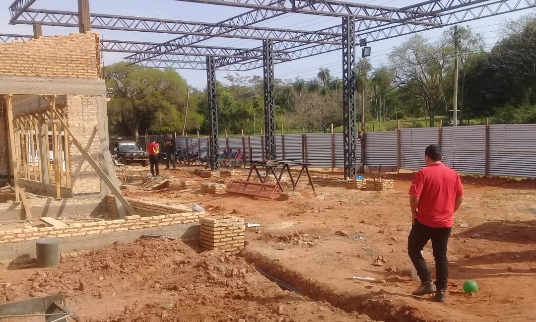Luque: Constatan desvío de un arroyo en una obra para Estación de Servicio