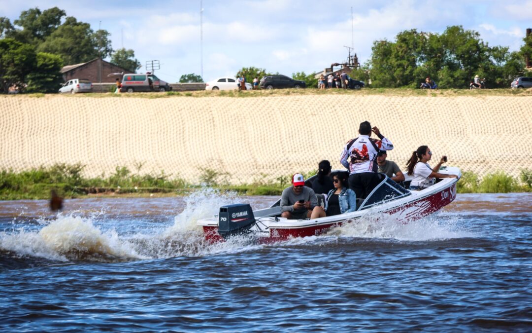Controles del MADES durante torneo internacional de pesca en Pilar