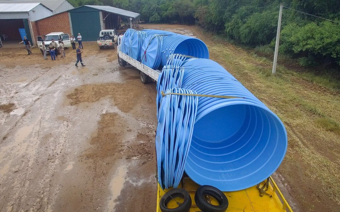 MADES entrega más de 300 tanques de agua a familias de la Comunidad Indígena Nivaclé Unida