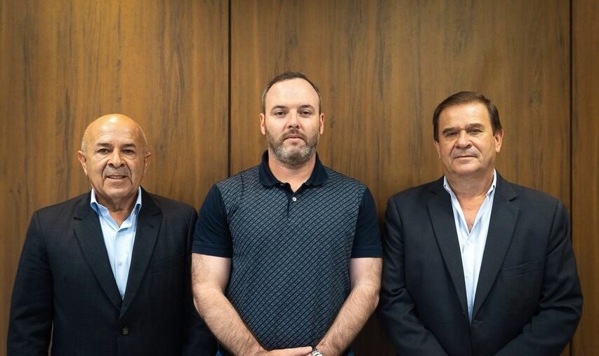 Reunión de trabajo: MADES lidera coordinación con autoridades municipales