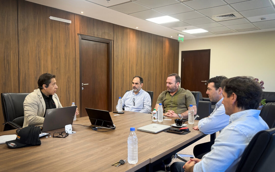 Presentan al MADES sistema aéreo para combate de incendios en áreas protegidas