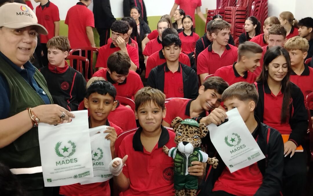 MADES impulsa jornada de educación ambiental en institución educativa de Hohenau