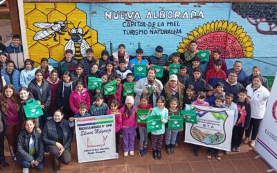 Desde las aulas, MADES impulsa la conciencia ambiental rumbo al Rally Mundial