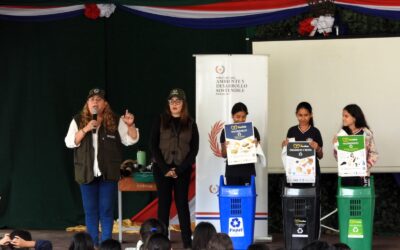 MADES fortalece capacitación de estudiantes ante fenómeno climático